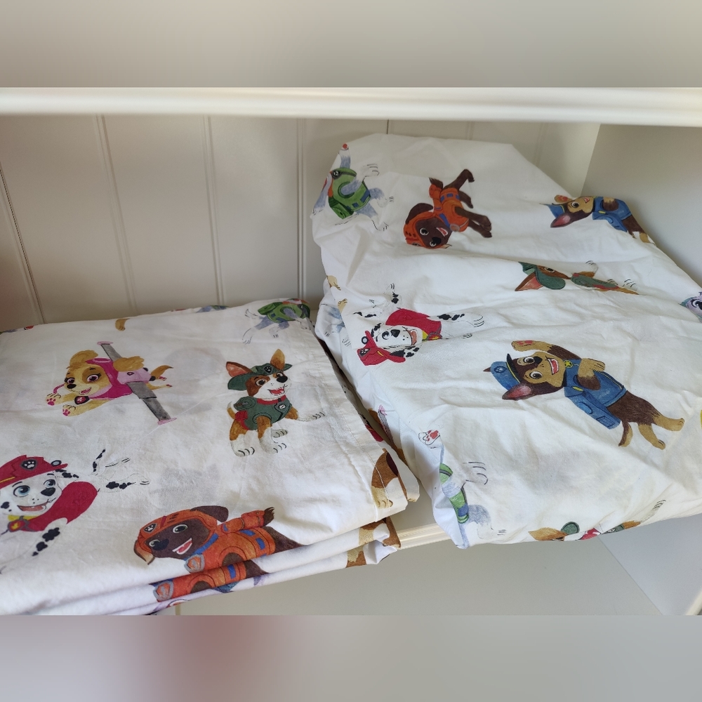 Pottery Barn Kids: Paw Patrol sheets (no pillow case)